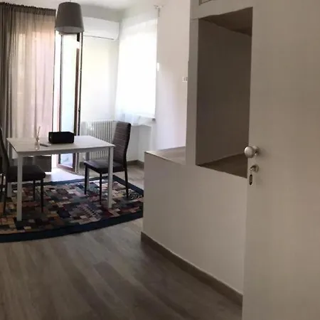 Casa Cundari * カステルモーラ