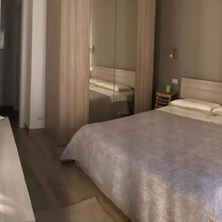 アパート Casa Cundari